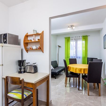 Apartments With A Parking Space Medulin - 7494 Kamer foto